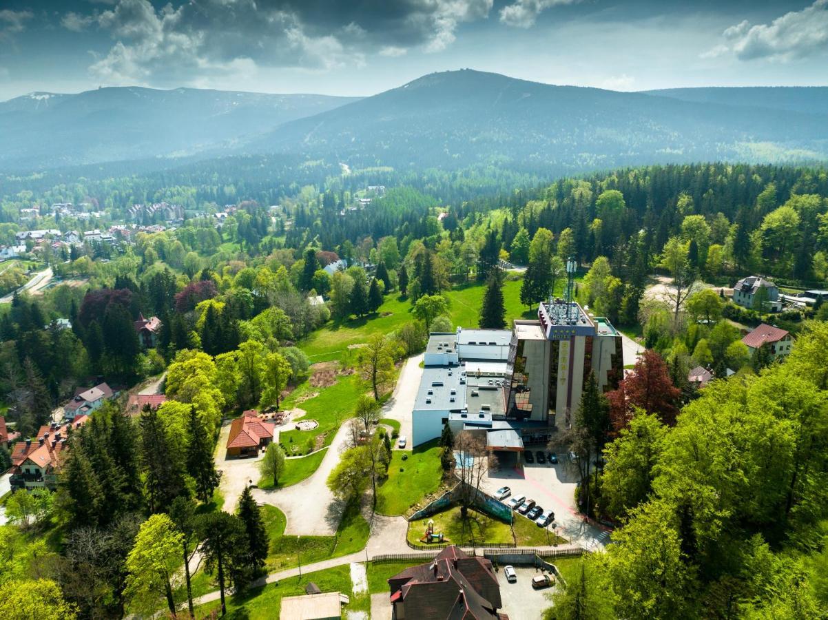 Interferie Sport Hotel Bornit Шклярска Поремба Екстериор снимка