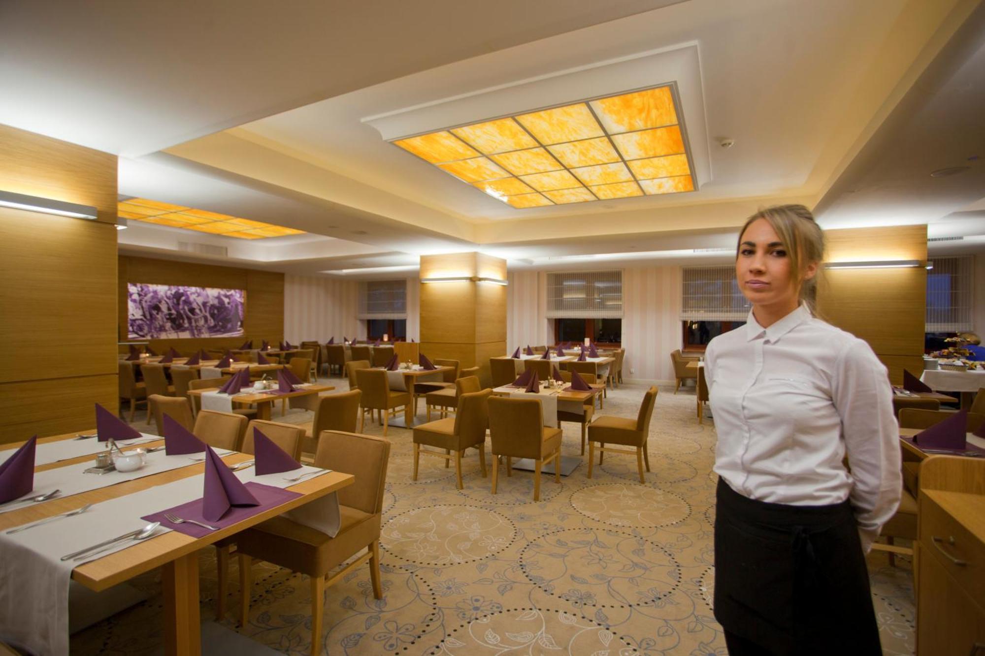Interferie Sport Hotel Bornit Шклярска Поремба Екстериор снимка