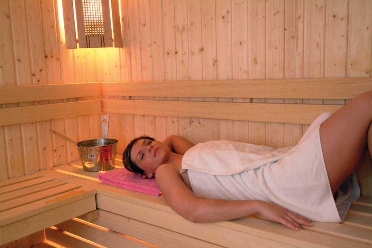 Interferie Sport Hotel Bornit Шклярска Поремба Екстериор снимка